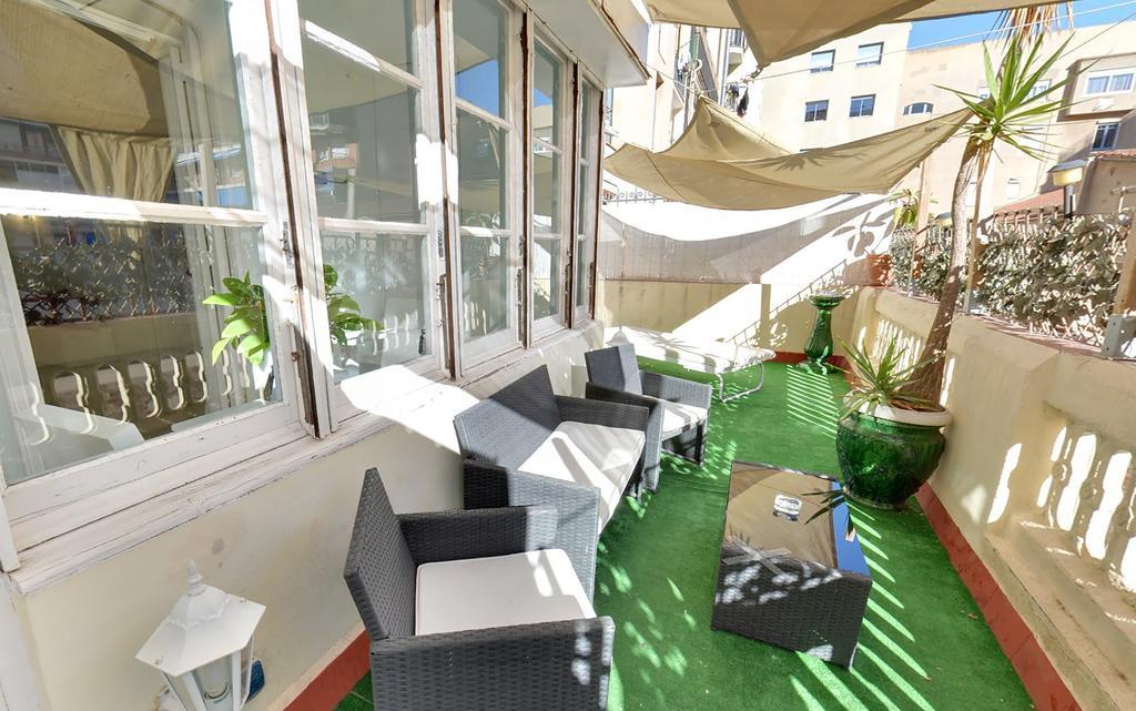 Des Artistes Hostel Barcelona Exterior photo