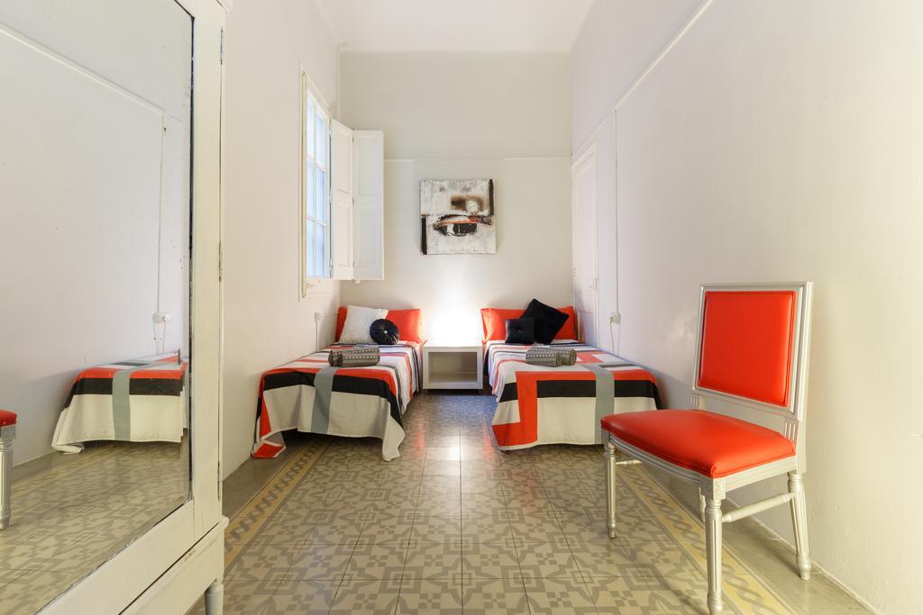 Des Artistes Hostel Barcelona Exterior photo